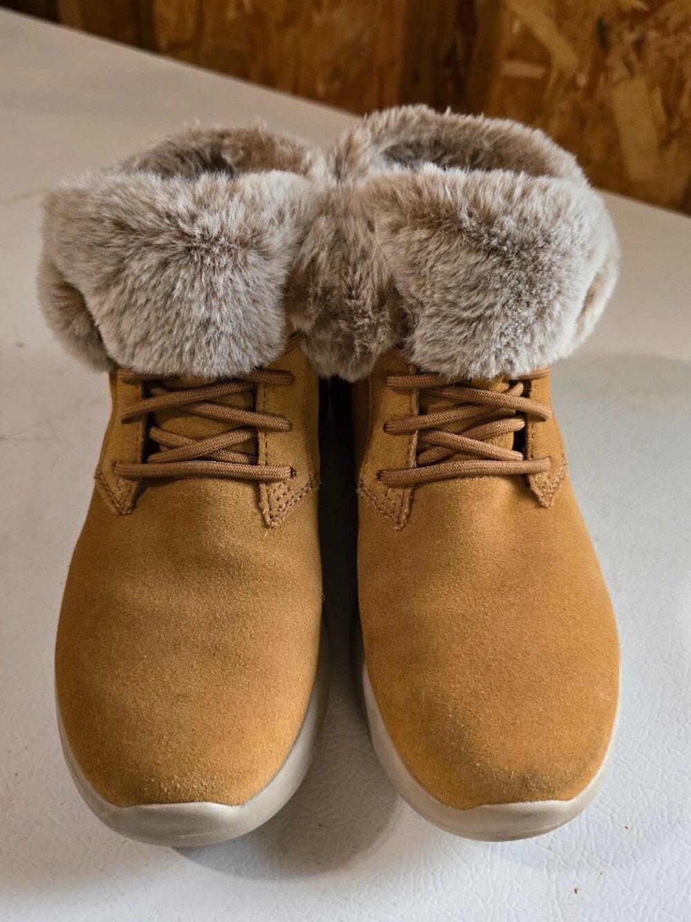 Skechers On-The-Go Suede Faux Fur Ankle Winter Boots Chestnut Women Size 5.5